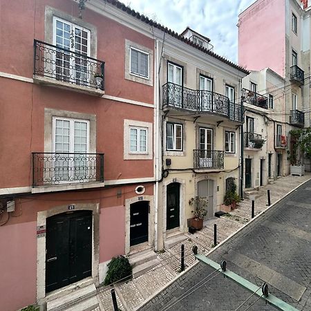 Typical Bica Apartment Lisboa Exterior foto