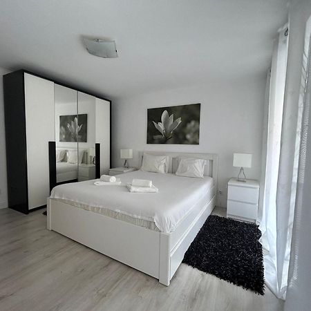 Typical Bica Apartment Lisboa Exterior foto